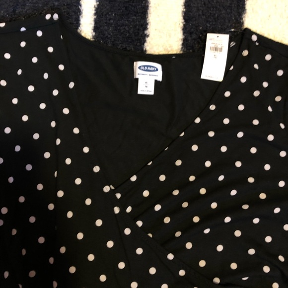 Maternity XL Polka Dot Shirt - Picture 4 of 5